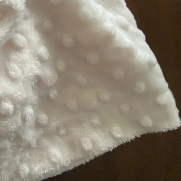 BEBE BELLA DESIGNS BOUTIQUE GIRLS IVORY SOFT EINTER HAT SKI SNOW SIZE S SMALL - Picture 2 of 3